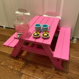 COPY - Doll picnic table